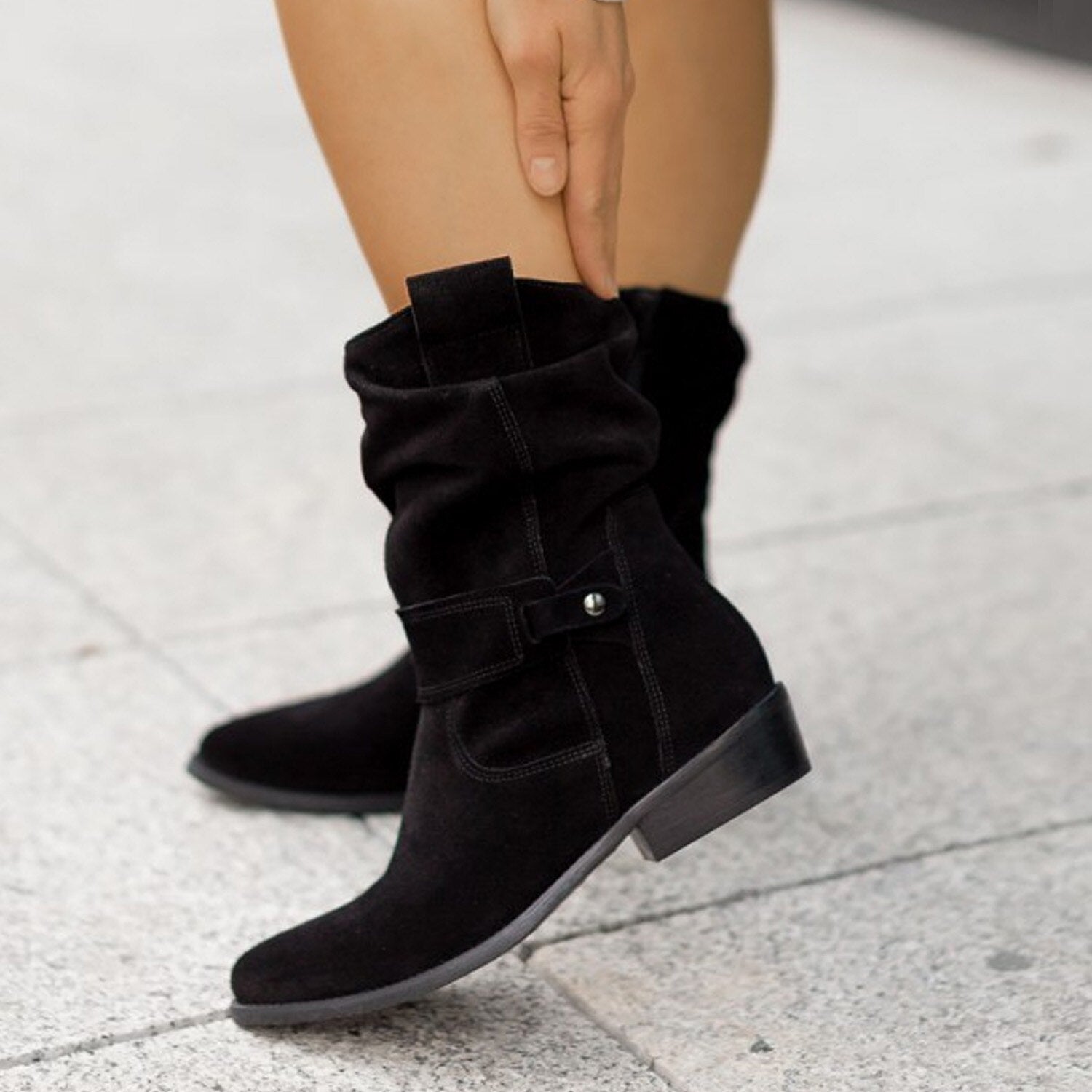Damen Halbhöhe Slouch-Stiefel Mit Schnallenriemen Schwarz 0