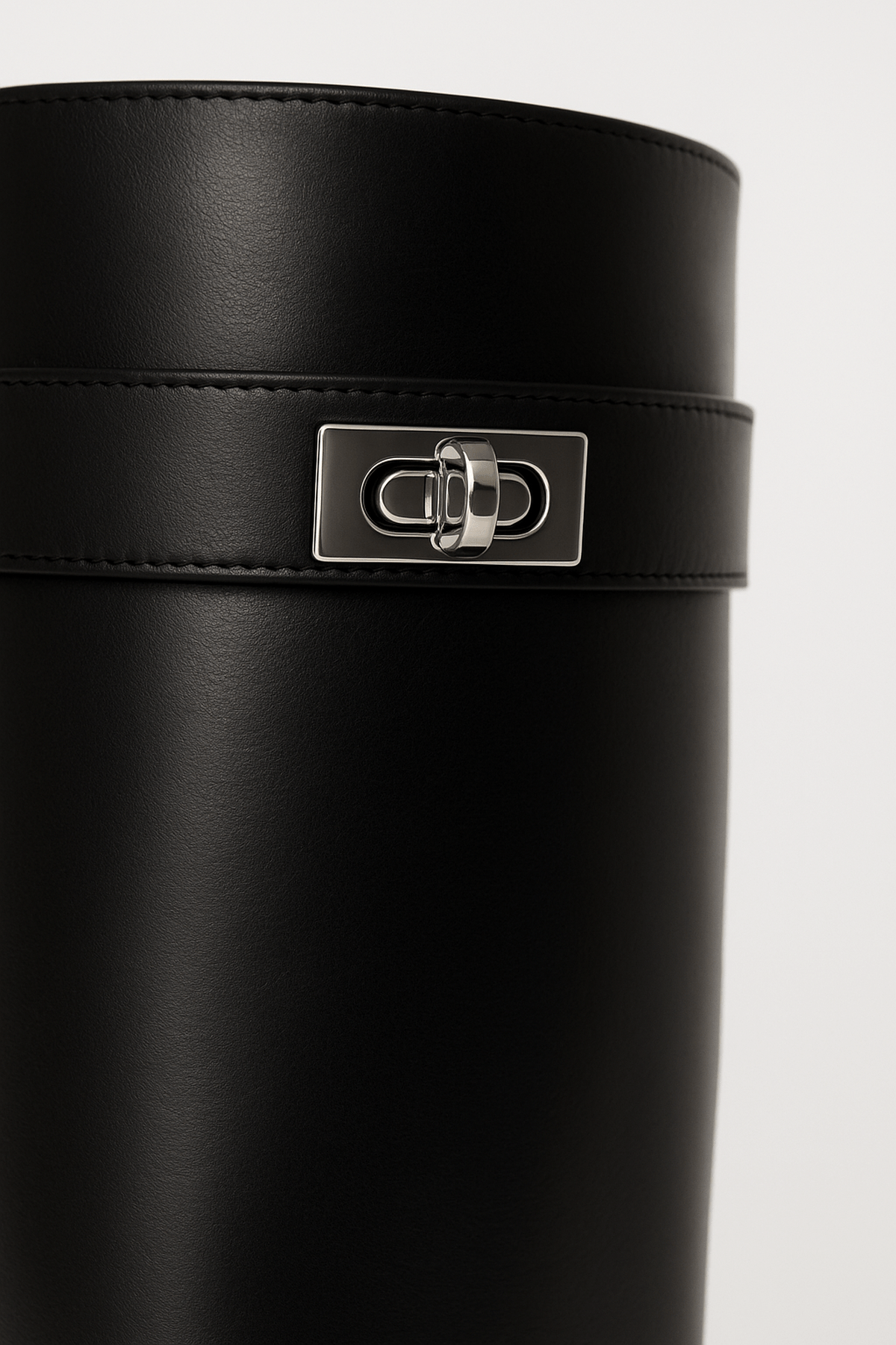 Damen Kniehohe Lederstiefel mit Haifischschloss-Detail 3